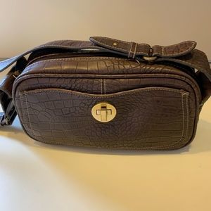 Nine & CO handbag